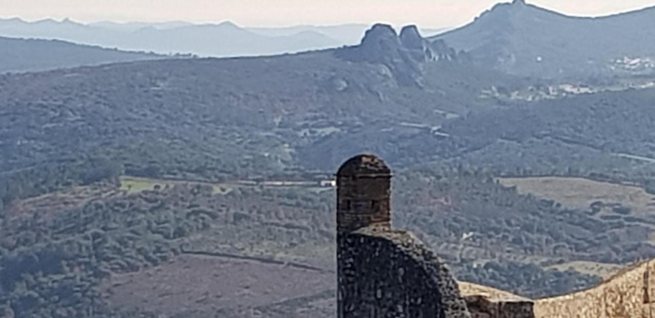 Casas Do Contrabando Panzió Marvão Kültér fotó